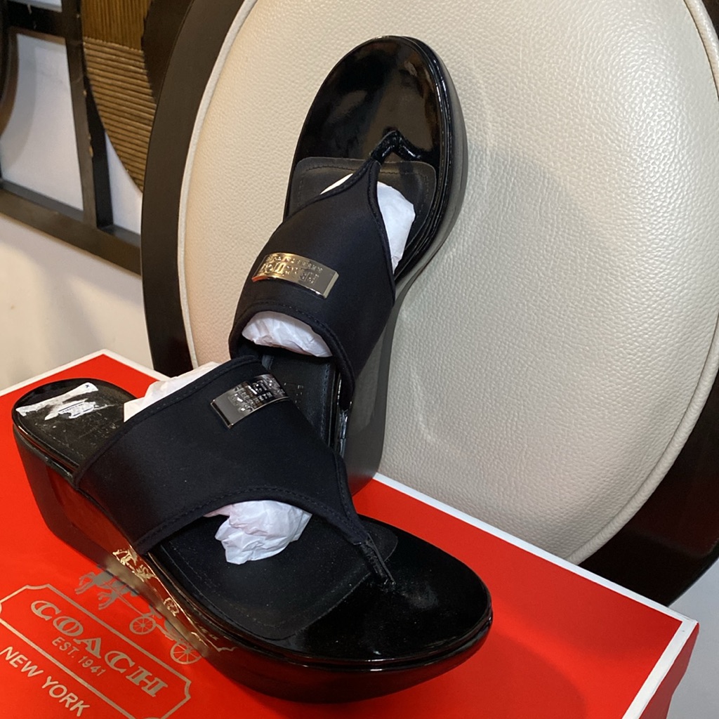 Kenneth Cole Reaction Wedges Slippers Brand New